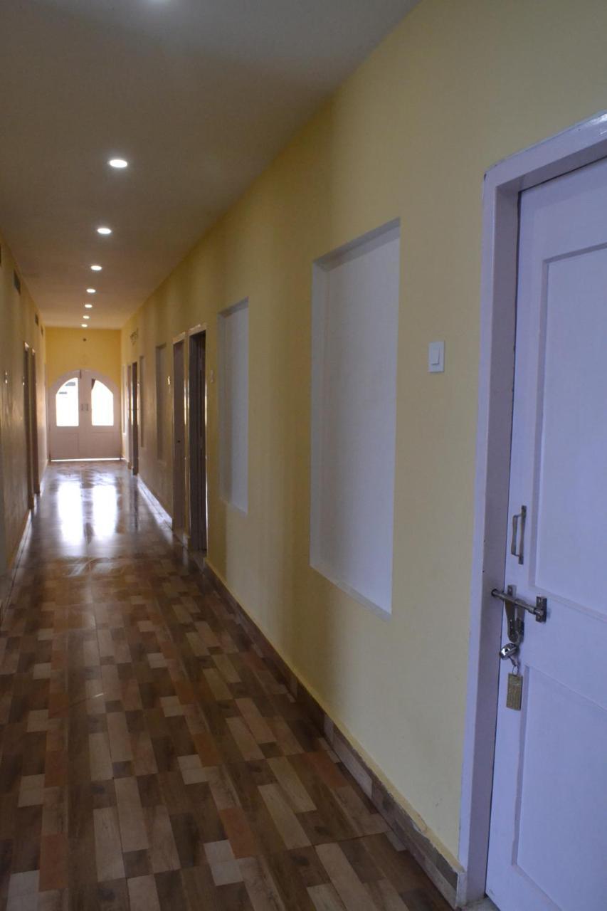 Hotel Samman Varanasi Exterior photo